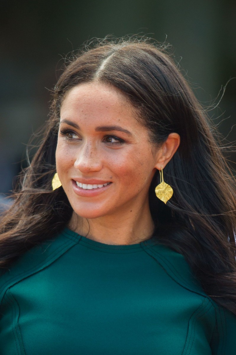 The Duchess also wore Pippa Smalls Peepal Leaf Earrings
