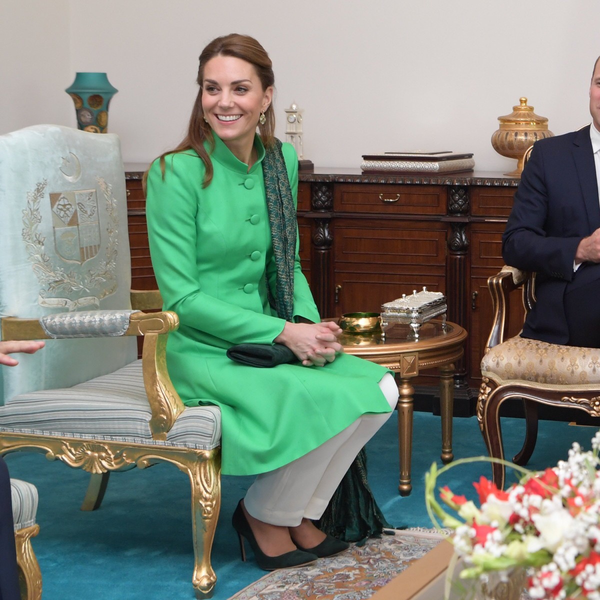 Kate Middleton looked elegant in a green and white outfit as the royal couple met Pakistan leader Imran Khan