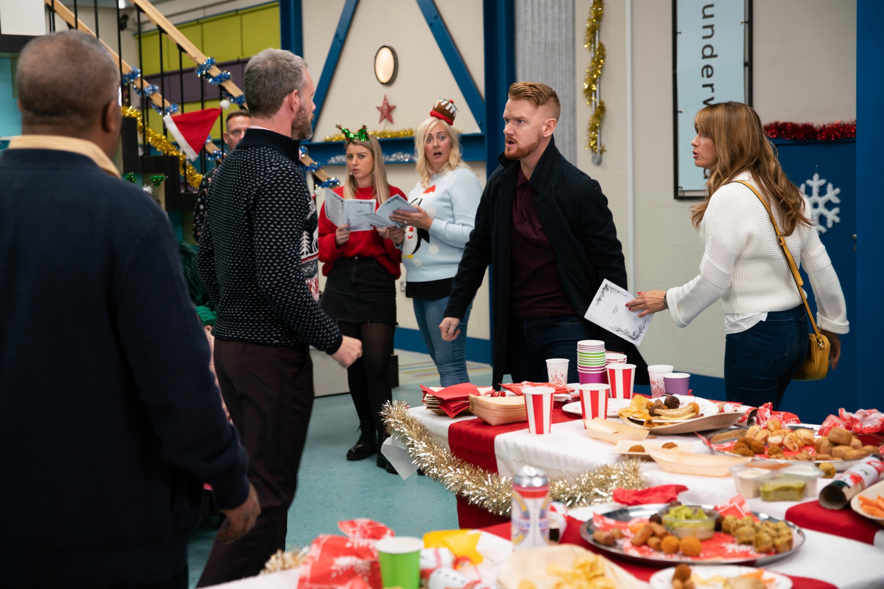 Nick orders Gary never to step foot in the factory ever again in <a href='https://amzn.to/33ISsqM'>Coronation Street</a> ” width=”960″ height=”640″ /><figcaption class=