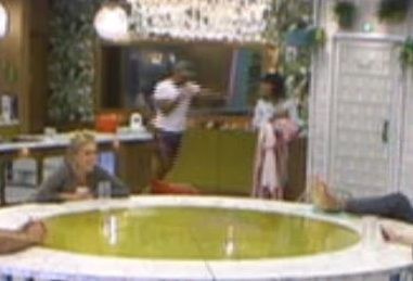 The moment Ryan 'punched' Roxanne on CBB