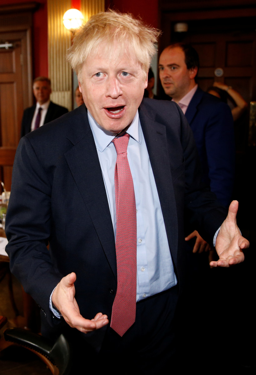 According to transcripts from an interview with German state TV David Dimbleby said: Nobody trusts Boris Johnson'