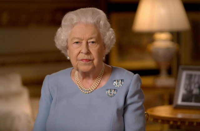 For her VE Day speech, the Queen wore the two diamond brooches her father gave her to mark her 18th birthday in 1944