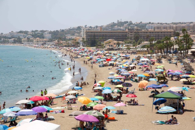 Thousands of Brits jetted home from their Spain holidays early after the bombshell last-minute quarantine